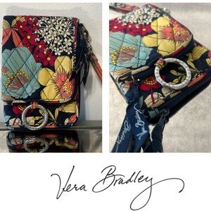 Vera Bradley Wallet - Clutch 💙